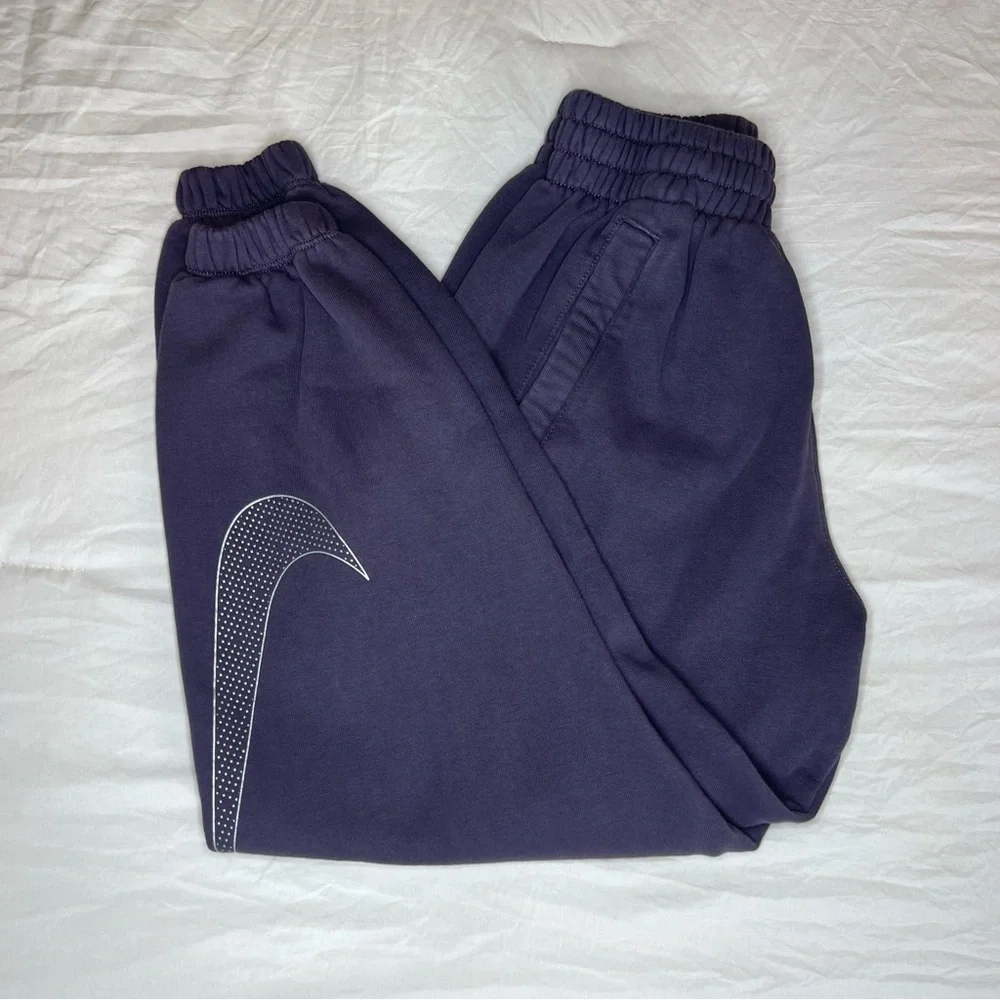 Nike pairs jogger